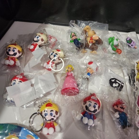 Super Mario Party Supplies Set - Picture 7 of 10